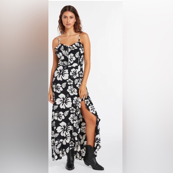 Volcom Coco Ho Black White Bodice tie and Thigh High Slit Maxi Dress size XS new - Picture 4 of 8